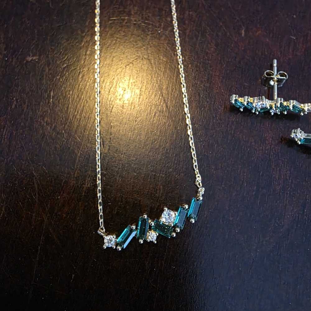 Adina EDEN Emerald GreenNecklace and Earring Set, 14K Gold Plated Brass - Picture 5 of 5